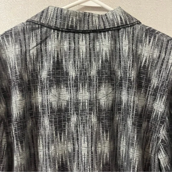 NWT Men’s Frye Flannel Print Notched Set Sleep Wear